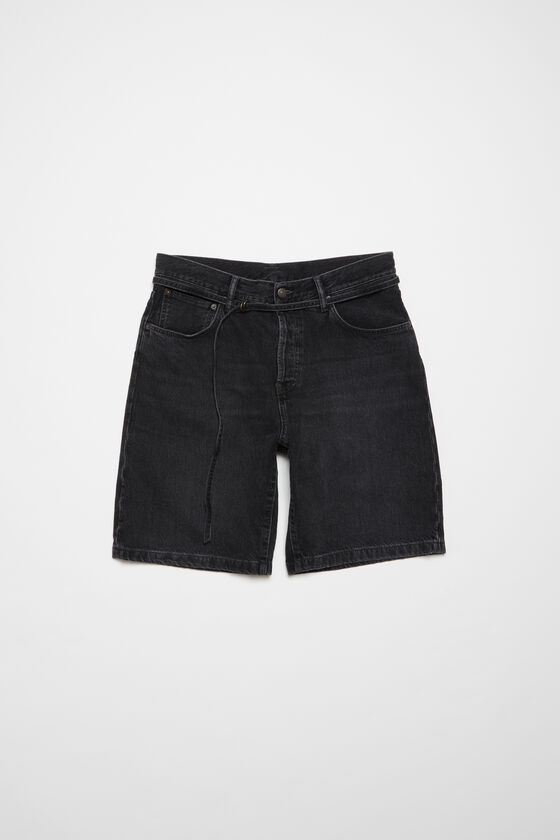 (image for) Performance-Driven Loose fit denim shorts